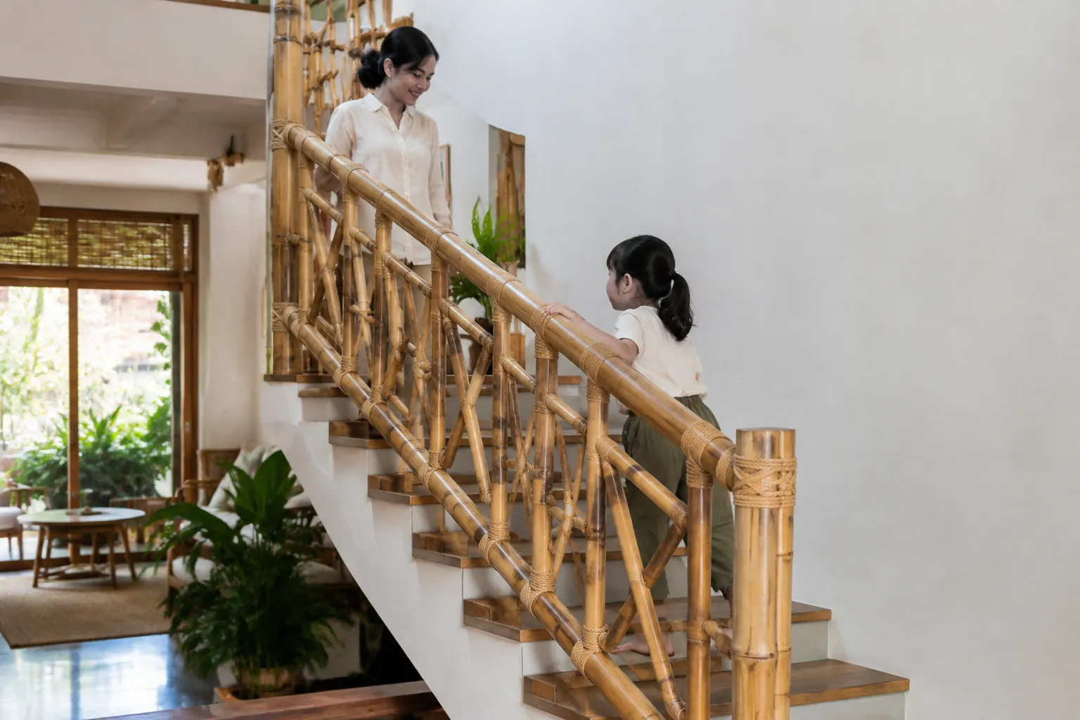 Railing bambu dekoratif.