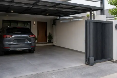 Carport.