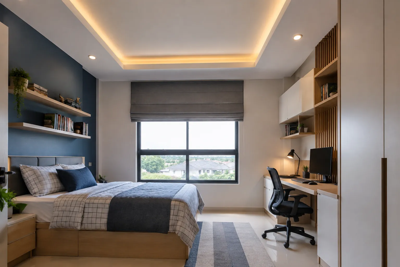 Kamar remaja dengan ranjang dan meja kerja di bawah plafon bertingkat