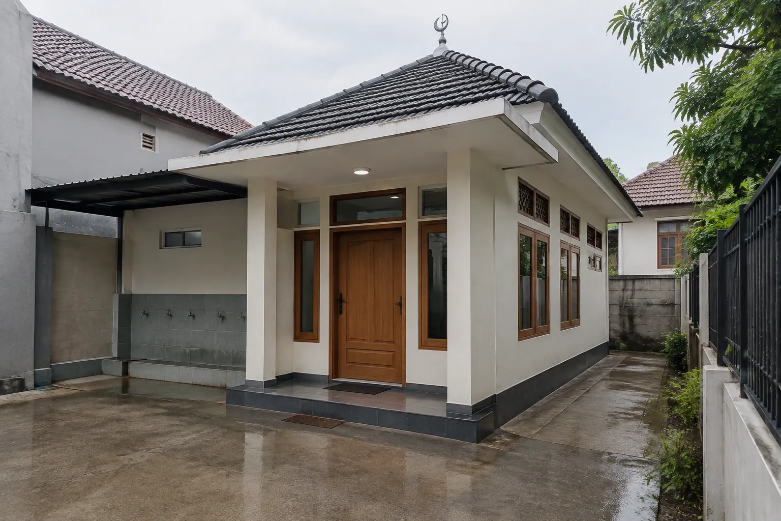 Tampak luar bangunan.