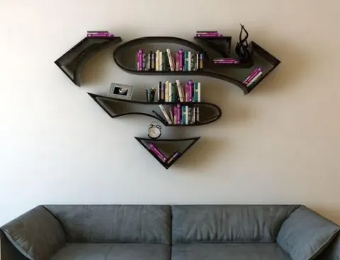 4 Furniture Keren & Unik yang Menyerupai Simbol Karakter Superhero