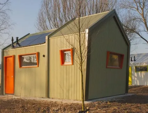 Desain Rumah Kecil Hemat Energi Dengan Pencahayaan Alami yang Optimal