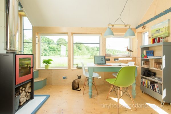 desain home office rumah kecil