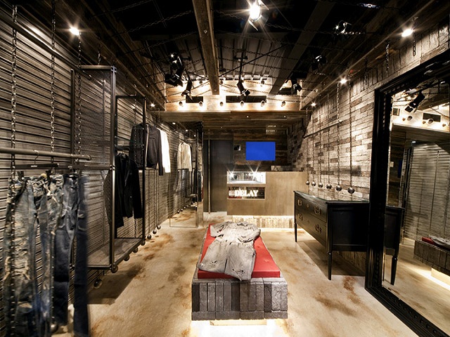 desain interior butik unik