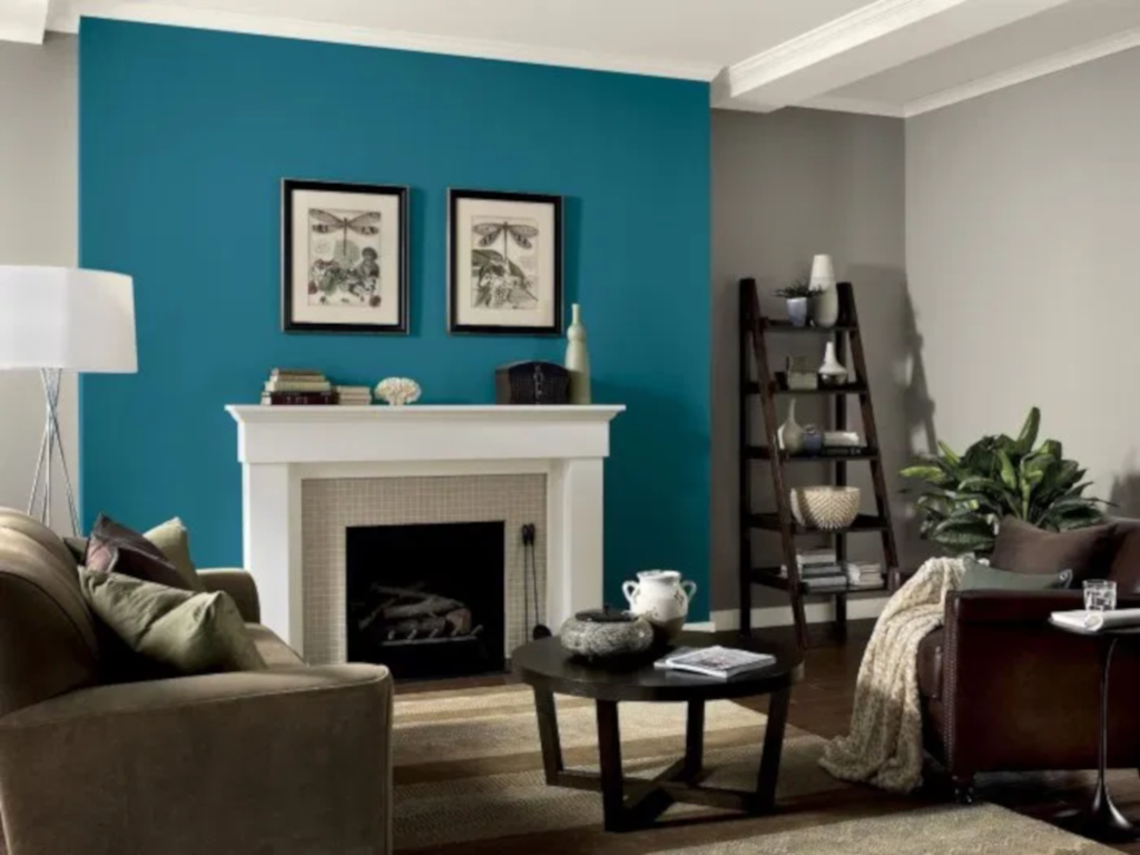 interior ruang tamu dengan aksen warna toska