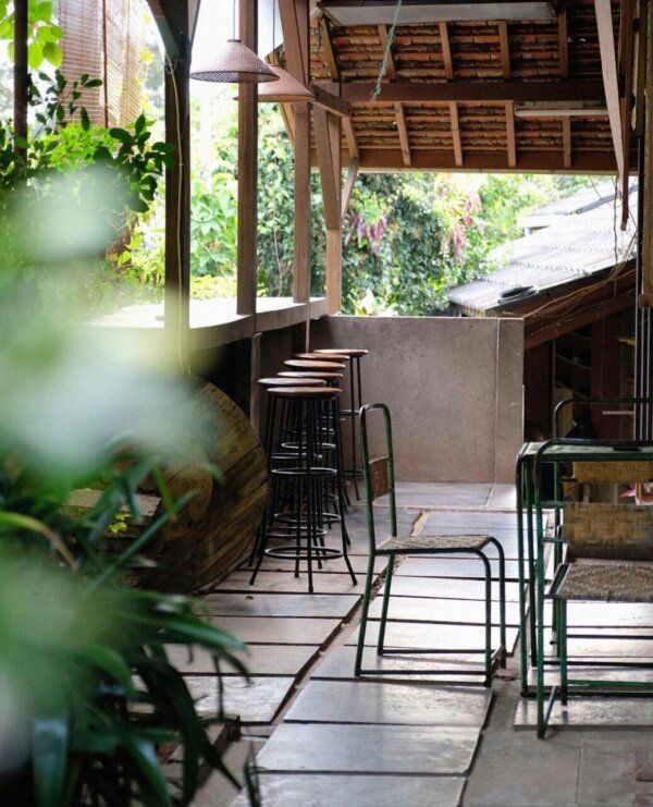 Desain Cafe Gaya Eclectic Kozi Lab