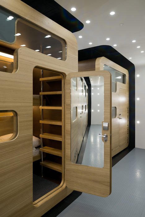 hotel kapsul sleepbox moskow