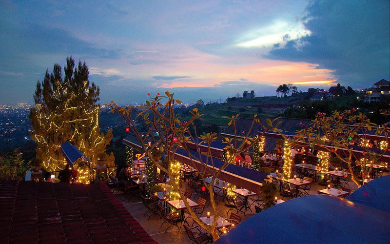 the valley resto