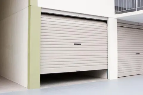 Ilustrasi pintu rolling door