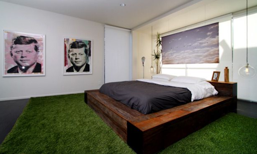 Karpet-rumput-di-kamar-minimalis