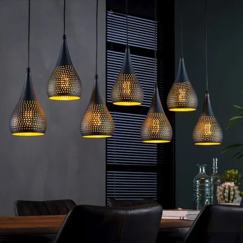 Lampu meja makan