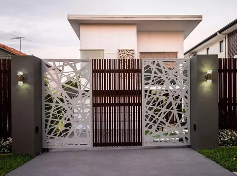 10 Motif Pagar Rumah yang Menawan untuk Mempercantik Tampilan Rumah Anda
