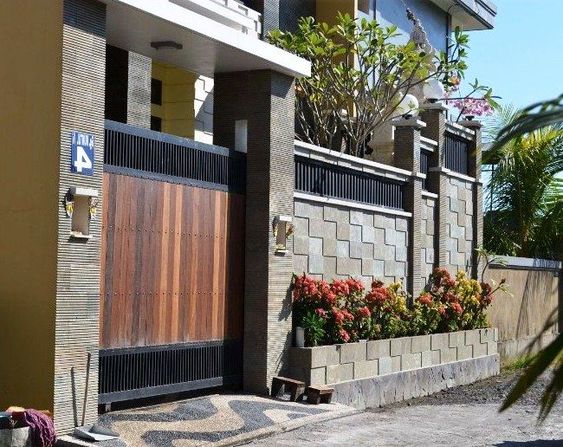 10 Rekomendasi Model Keramik Pagar Rumah Terbaik