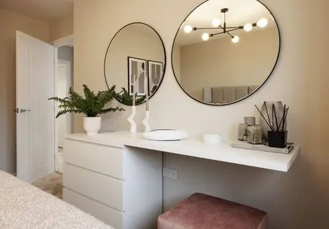 Desain Meja Rias IKEA yang Unik untuk Menginspirasi Dekorasi Kamar Tidur Anda