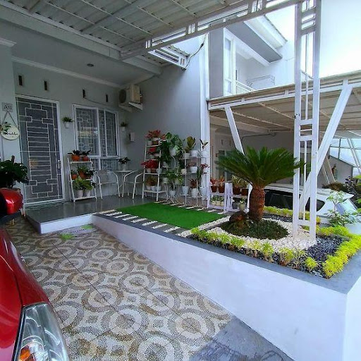 Teras Garasi Rumah Minimalis