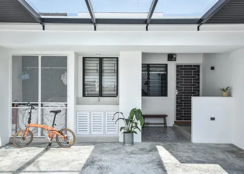 7 Rekomendasi Warna Teras Rumah Minimalis, Elegan dan Modern!