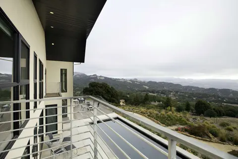Pagar Balkon Minimalis