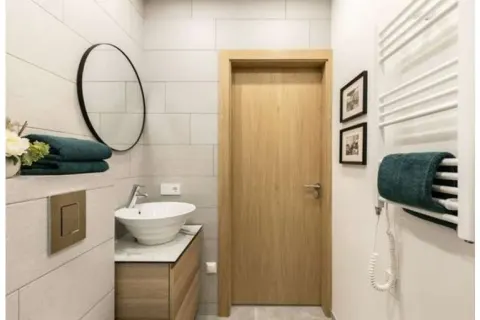 Standar Ukuran Celah Pintu Kamar Mandi untuk Sirkulasi Exhaust Fan