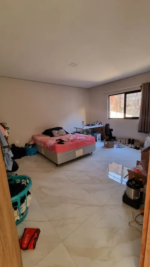 keramik lantai kamar tidur